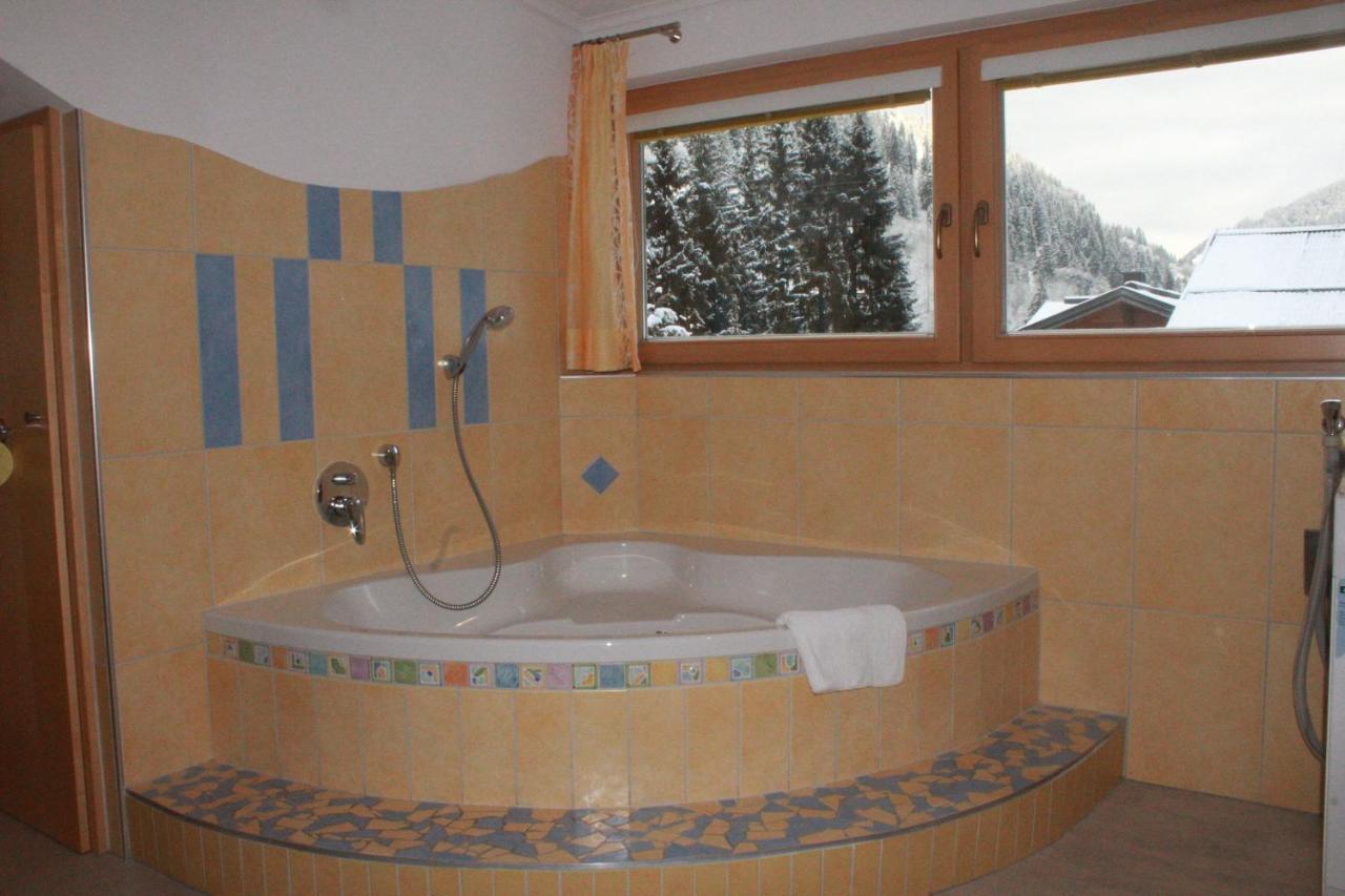 Edelweiss Apartments 200M Zum Lift - Silvretta Card Premium Inklusive سي المظهر الخارجي الصورة